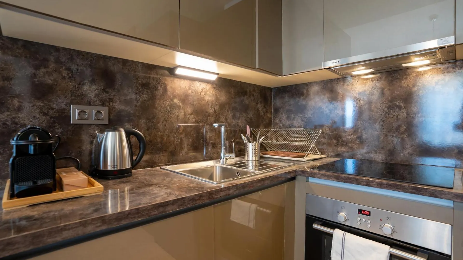 Cozy & Stylish Apartment 2 Bedr 2Bath イスタンブール 0*,